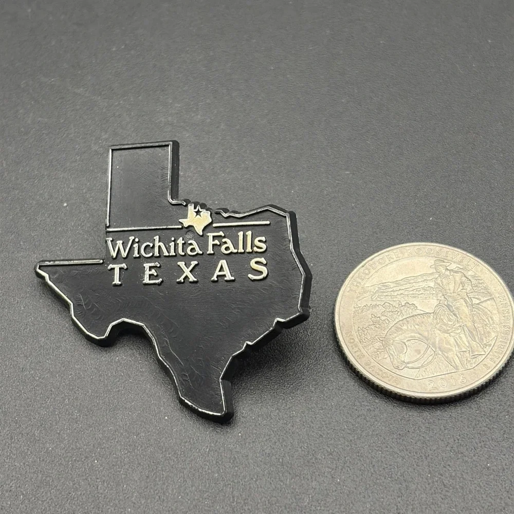 Texas State Outline Wichita‎ Falls Plastic Lapel Hat Pin